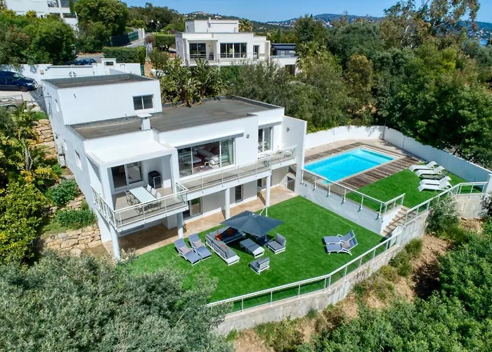 Magnificent Contemporary 5-Star Villa With Sea View And Heated Swimming Pool, Near Saint Tropez